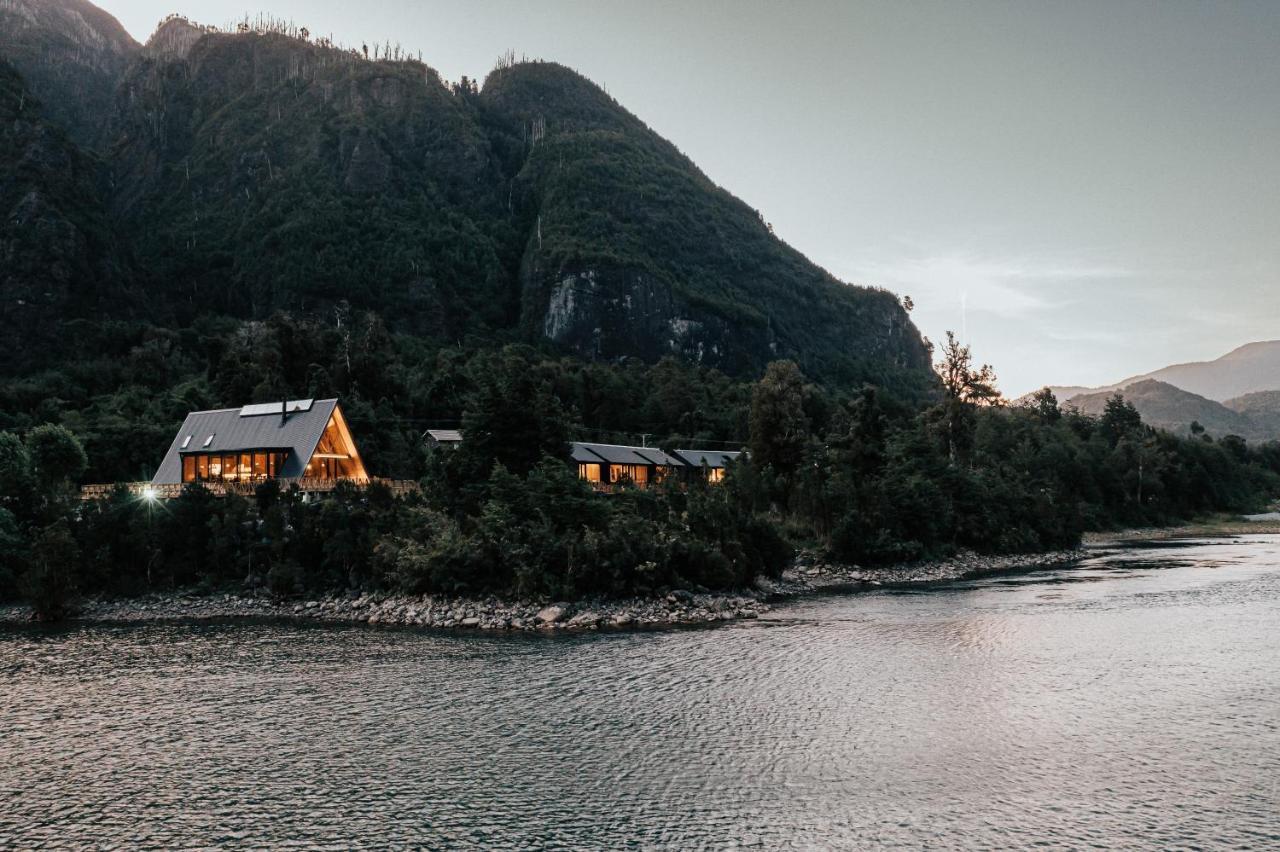 Отель Tawa Refugio Del Puelo Puelo River Экстерьер фото